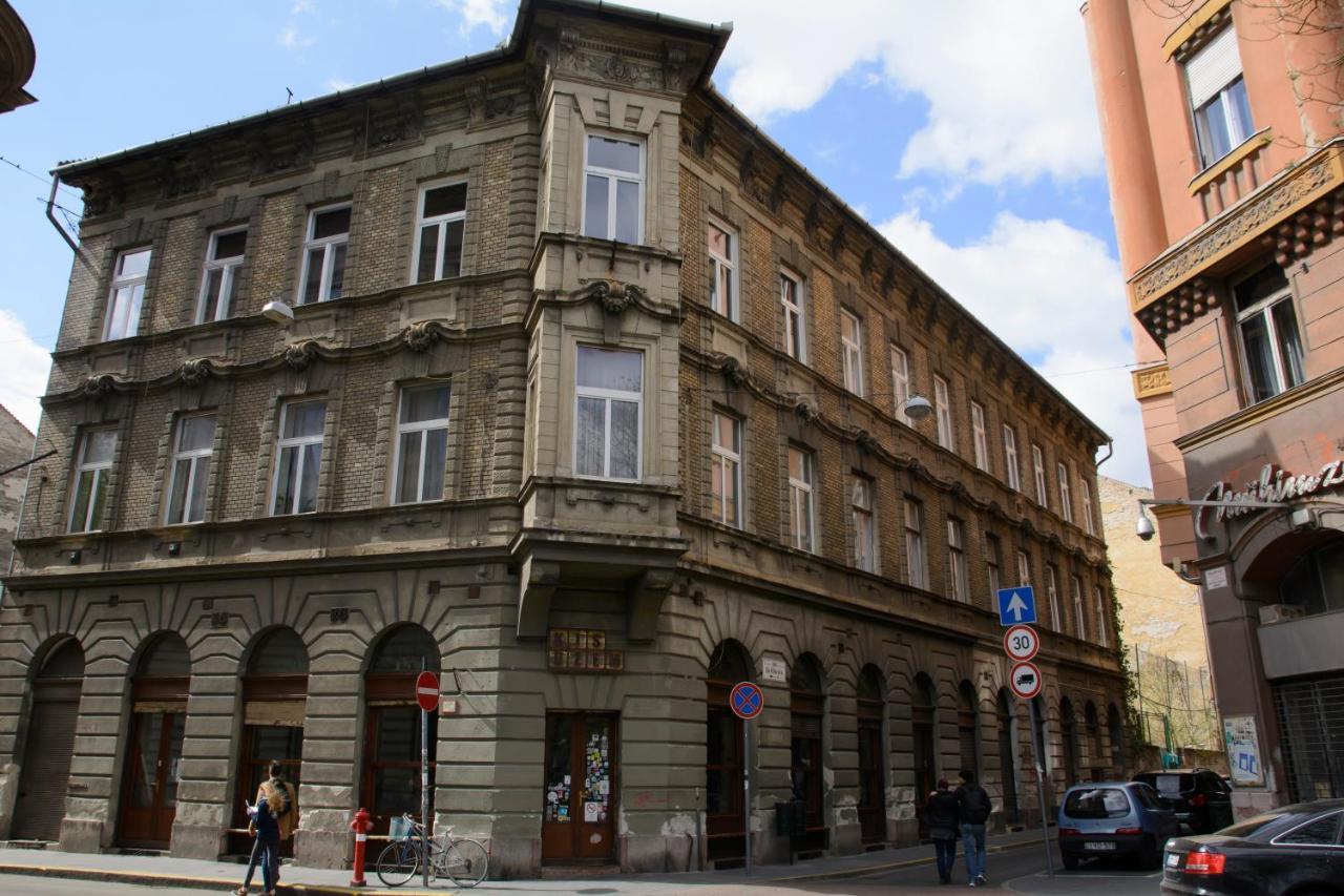 W-Tree Loft Style Apartment Budapest Eksteriør bilde