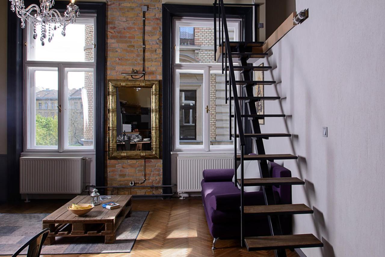 W-Tree Loft Style Apartment Budapest Eksteriør bilde